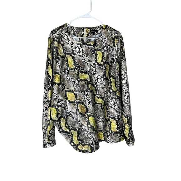 NWOT Universal Standard Michaela Pleated Top in Python Size Medium - Picture 5 of 13